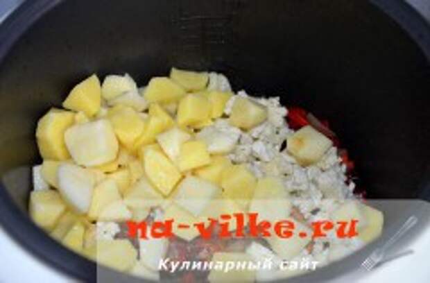 Борщ из цветной капусты в мультиварке