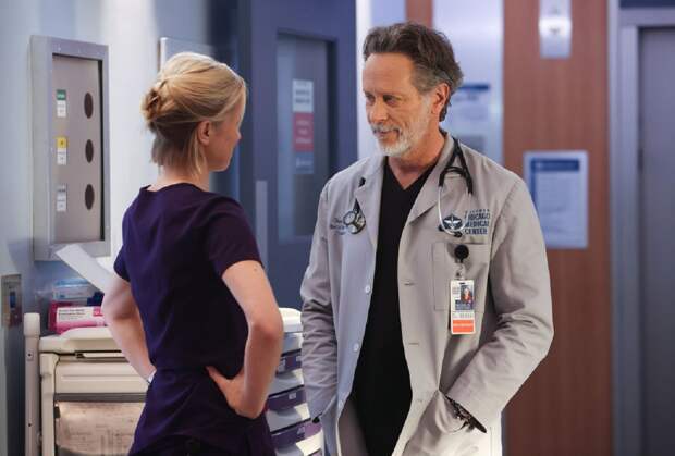 Chicago Med EPs Talk Hannah/Dean (‘They Have Feelings But They’re Sublimated’), Tease New Romance