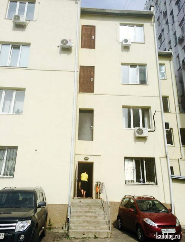 Прикольные двери (60 фото)