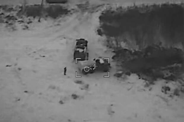 Российский дрон самолетного типа сжег автоцистерну ВСУ