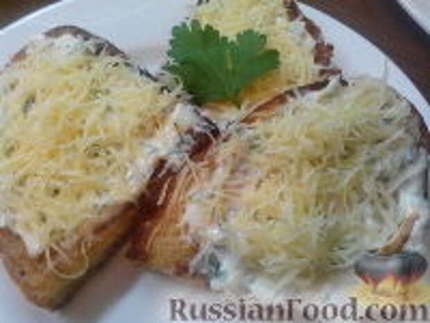 Фото к рецепту: Гренки с чесноком