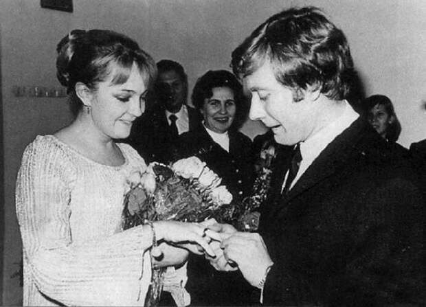 Андрей Миронов и Екатерина Градова, 1971 актеры, звезды, знаменитости, политики, свадьба, эстрада