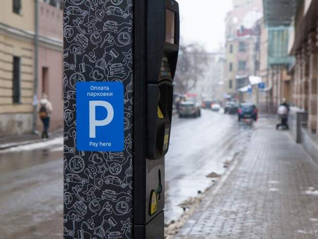 В Перми президент общественного движения пожаловалась на заваленные снегом парковки для инвалидов