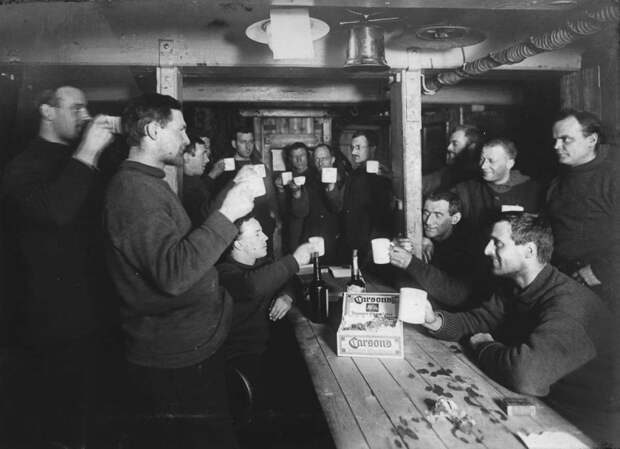 1914-1916 годы: «Эндьюранс» или история выживания 28 человек среди льдов Антарктики 1914-1916 годы: «Эндьюранс» или история выживания 28 человек среди льдов Антарктики