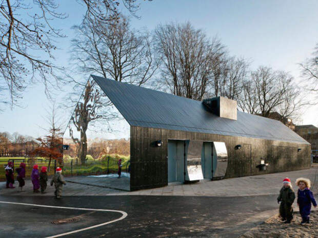 to-the-absolute-delight-of-children-in-the-area-architecture-company-mlrp-transformed-this-existing-playground-in-copenhagen-denmark-by-adding-funhouse-mirrors-to-its-pavilion
