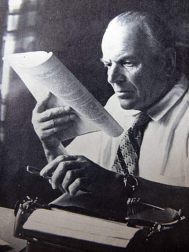 http://kkt62.ru/pub/img/news/paustovskii2_big.jpg