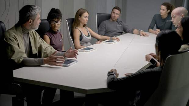 Jadran Malkovich as Dr. Marsh, Stacey Read as Alicia Nevins, Tiana Upcheva as Eva Markovic, Richard Fleeshman as Lt. James Brice, Christie Burke as Lt. Sharon Garnet, Pavle Jerinic as Felix Strickland, Shalini Peiris as Dr. Sanjivni Kabir