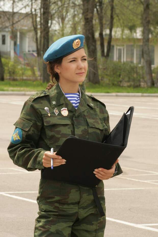 23 февраля, не только мужской праздник Армия РФ, девушки, праздник, факты
