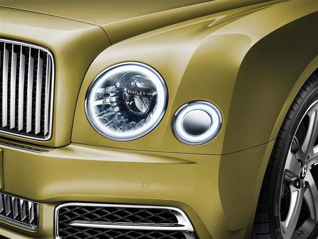 Элитный седан Bentley Mulsanne пережил свой первый рестайлинг Элитный седан Bentley Mulsanne пережил свой первый рестайлинг bentley, mulsanne, авто, рестайлинг, седан