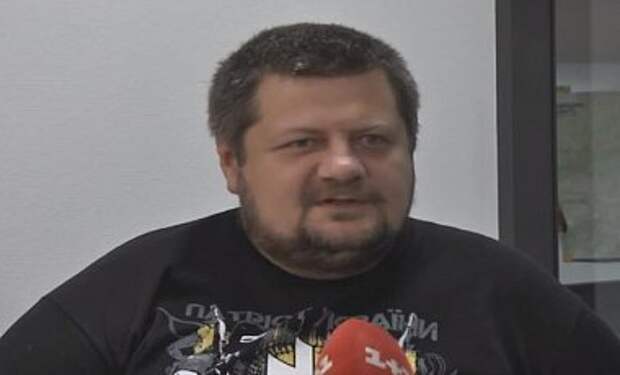 В батальоне "Азов" сообщили, что боевики отбили Старобешево В батальоне "Азов" сообщили, что боевики отбили Старобешево