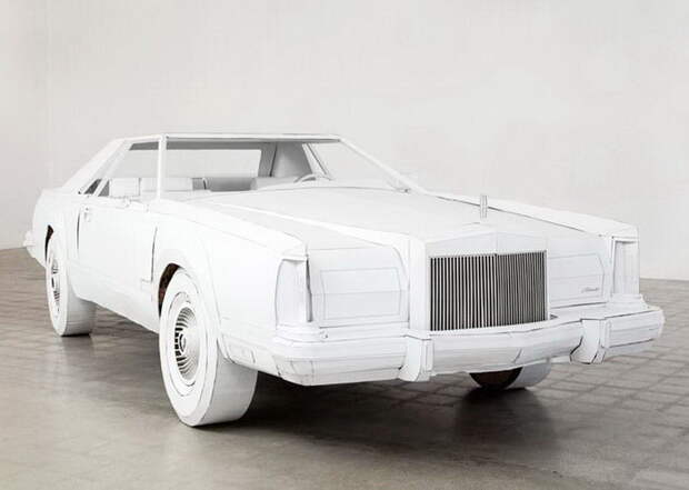 Картонный Lincoln Continental авторства Shannon Goff