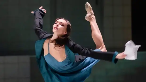 Балерина Смирнова рассказала о программе Postscript