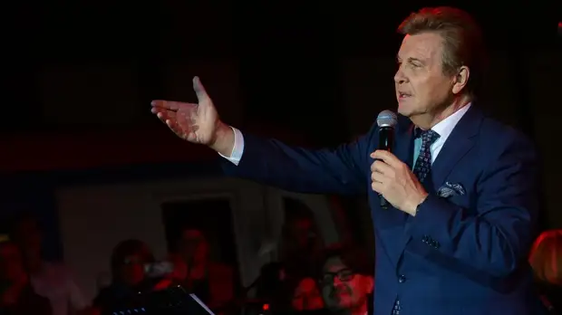 Врач подтвердил коронавирус у Льва Лещенко