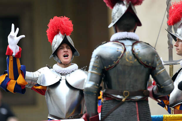 Фотография: Прогулки по Ватикану: что скрывается за стенами отдельного государства в центре Рима №24 - BigPicture.ru