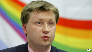 120504104450_alekseev_304x171_ap 120504104450_alekseev_304x171_ap