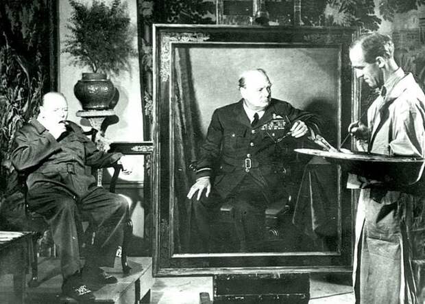 64. У. Черчилль позирует художнику вторая мировая война, история, фотография