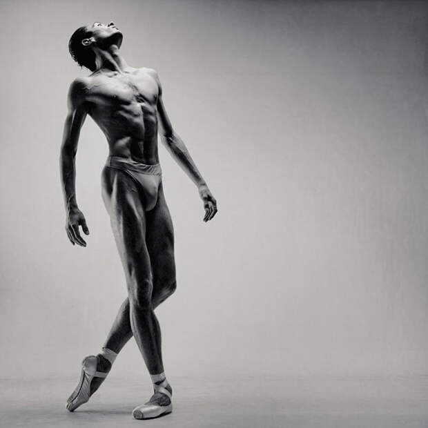 https://static.boredpanda.com/blog/wp-content/uploads/2016/10/dance-photography-vadim-stein-7-580495b13ac21__880.jpg