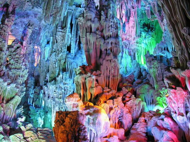 пещера тростниковой флейты