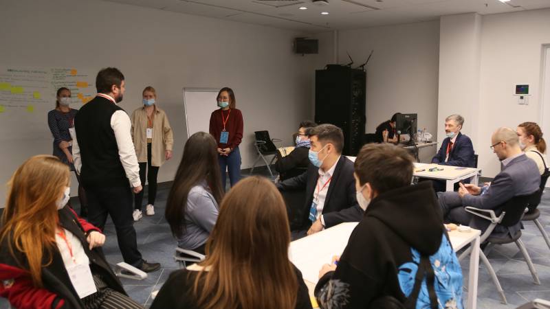 Ведущие госкорпорации России представили профессии будущего на форуме WorldSkills Hi-Tech 2021
