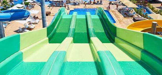 Скончался подросток, пострадавший в новосибирском аквапарке