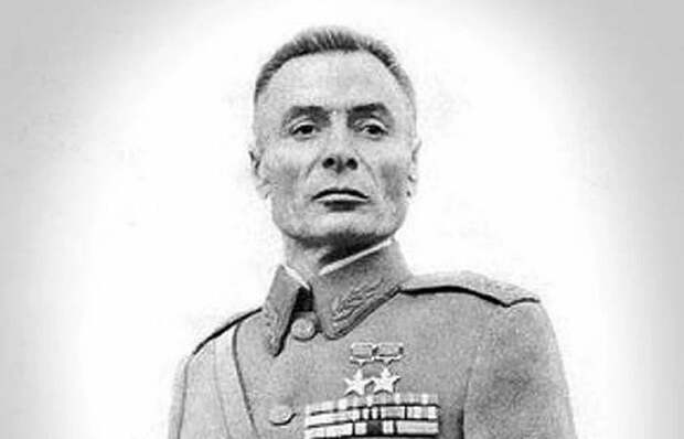 Василий Петров: 23-летний дважды Герой, который прошёл всю войну без обеих рук