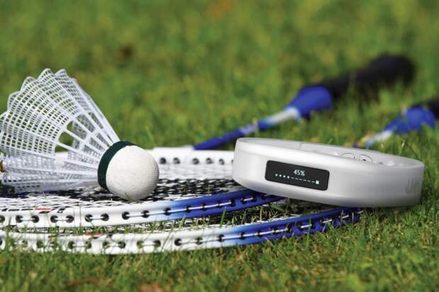 Первый российский умный браслет ONETRAK (6 фото)