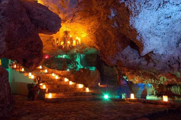 Лаунж Alux Caverna, Мексика