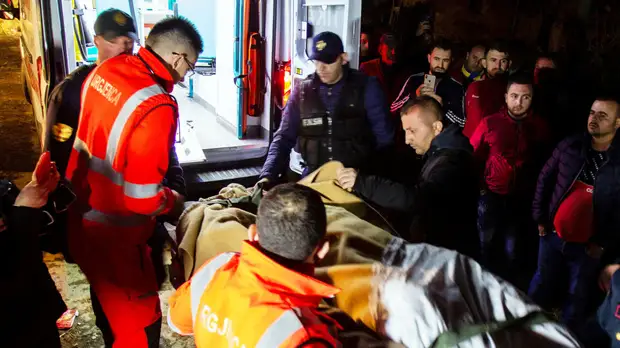 Число жертв землетрясения в Албании возросло до 23