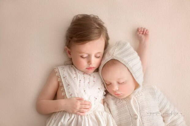 Спящие дети в снимках Noelle Mirabella