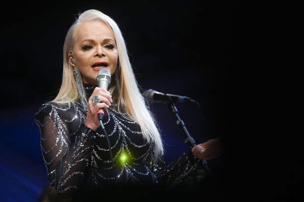 Лариса Долина победила в суде