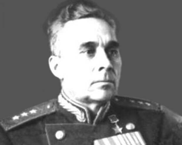 За что уже после войны Сталин расстрелял 3 советских генералов