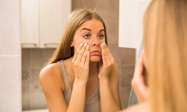 Эффект лучше, чем от процедуры в салоне: как без хирурга убрать мешки под глазами