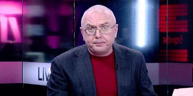 Телеведущий Лобков поведал, как врачам не удалось излечить его от гомосексуализма
