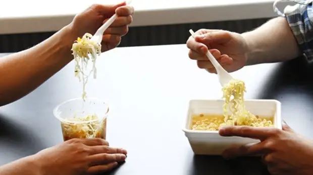 Учёные рассказали о влиянии лапши быстрого приготовления на здоровье