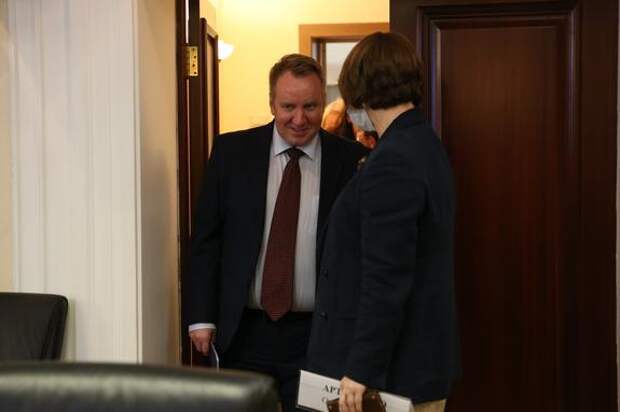 Ушёл из жизни замглавы Минобрнауки 46-летний Пётр Кучеренко