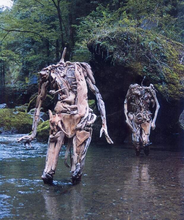 Скульптуры-призраки от Нагато Ивасаки.