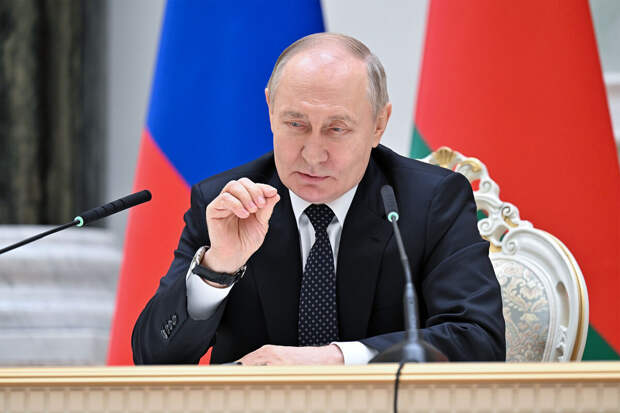 Путин: единственной легитимной властью на Украине остается Рада и ее спикер