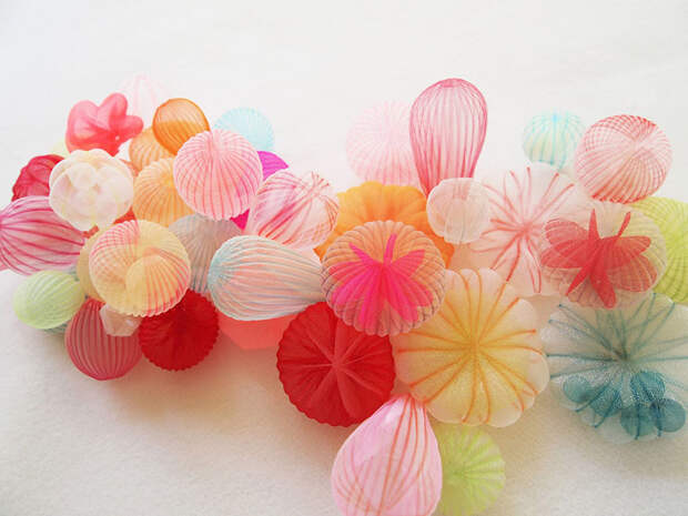 translucent-fabric-jewerly-japan-sculptures-mariko-kusumoto-18