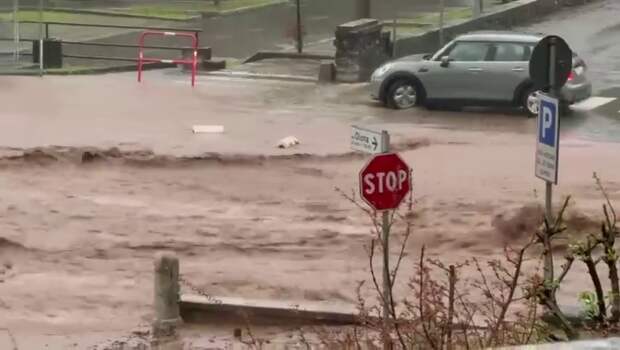 Вода оставалась стоять и на следующий день