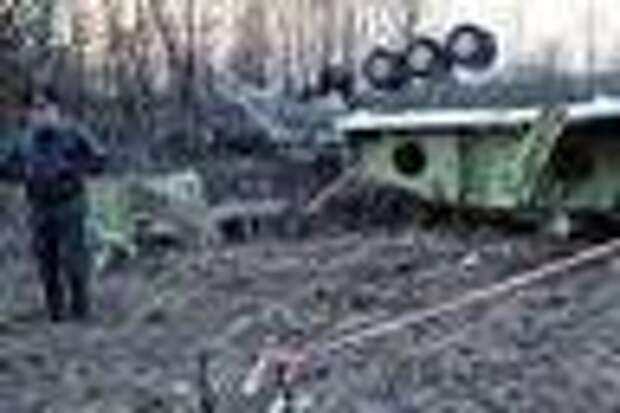 Обломки самолета Ту-154, в котором летел Лех Качиньский. Фото ИТАР-ТАСС