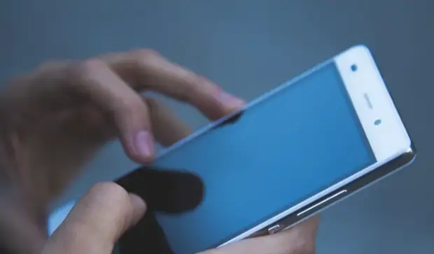 Подростка из Сорочинска заподозрили в мошенничестве с предоставлением интимных услуг