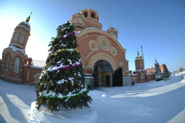 Иеромонах Феодорит: разница в праздновании Рождества — от разных календарей