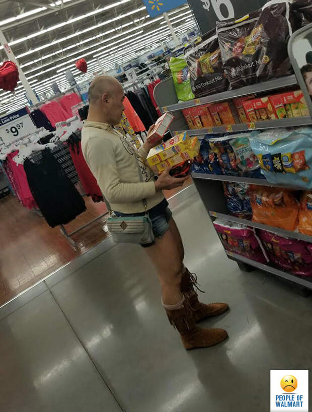 Crackhead In Walmart