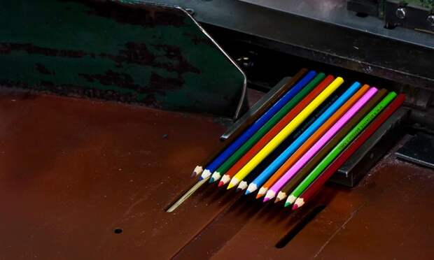 Как делают карандаши из сибирского кедра как это сделано, карандаш, кедр
