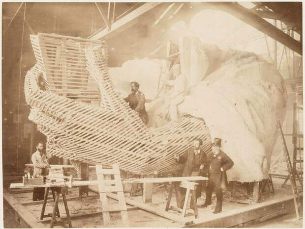 StatueofLiberty06 11 редких кадров со строительства статуи Свободы