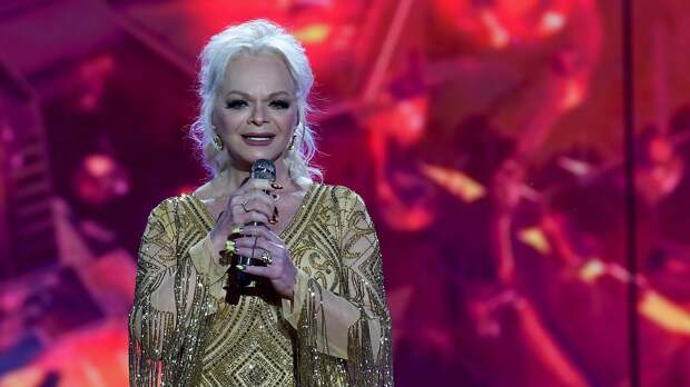 Долина рискует остаться без концертов: что известно о срыве гастрольного графика певицы