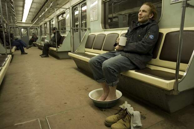 Поездка в метро - это не всегда скучно! прикол, юмор