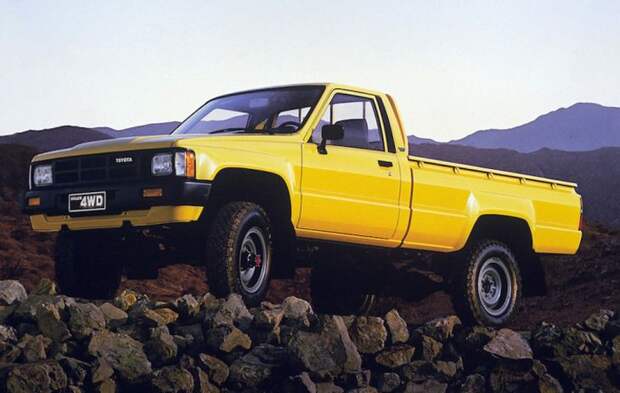 9.Toyota Hilux 9.Toyota Hilux авто, апокалипсис, надежные автомобили