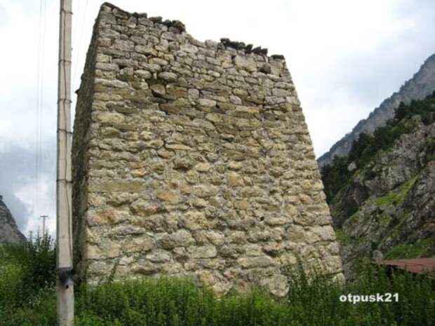 Древняя крепость 