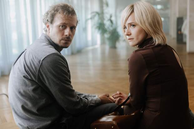 Зрительский показ первых серий семейной драмы «Время Счастливых»